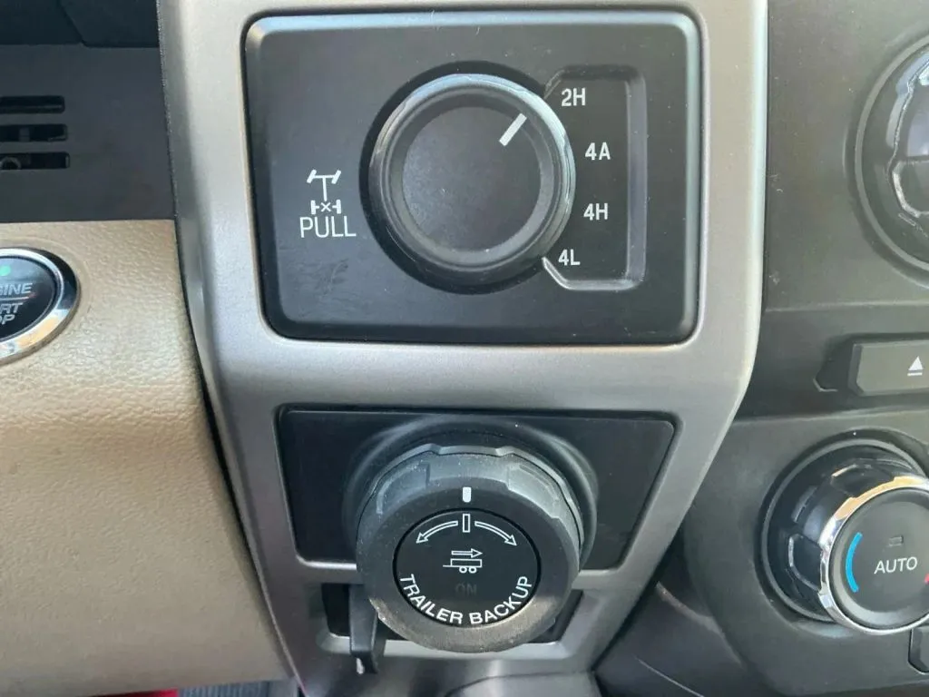 Ford F-150 photo 33