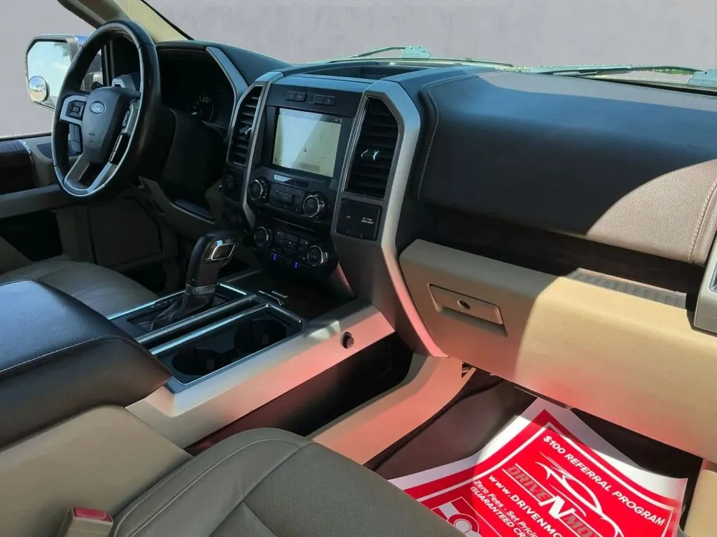 Ford F-150 photo 19
