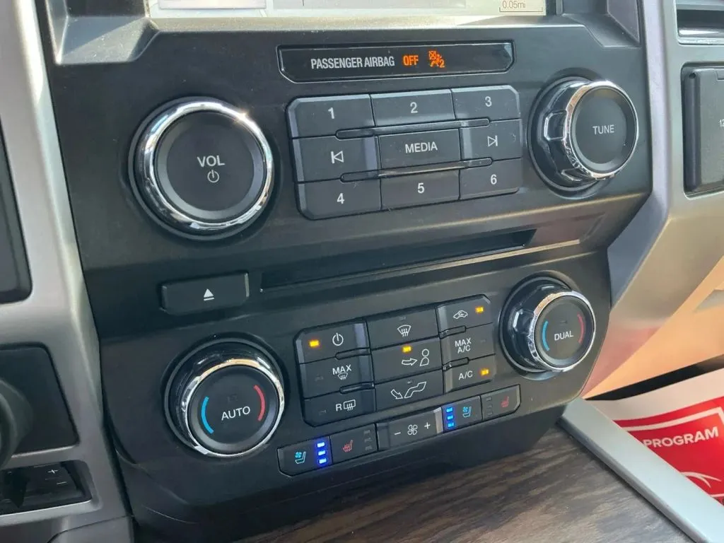 Ford F-150 photo 31