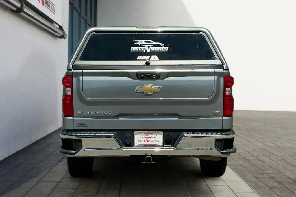 More photos of 2023 Chevrolet Silverado 1500 Crew Cab LT Pickup 4D 5 3/4 ft at Drive N-Motion Thornton, CO