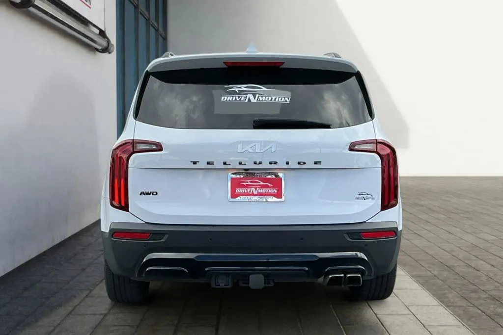 More photos of 2022 Kia Telluride SX Sport Utility 4D at Drive N-Motion Thornton, CO