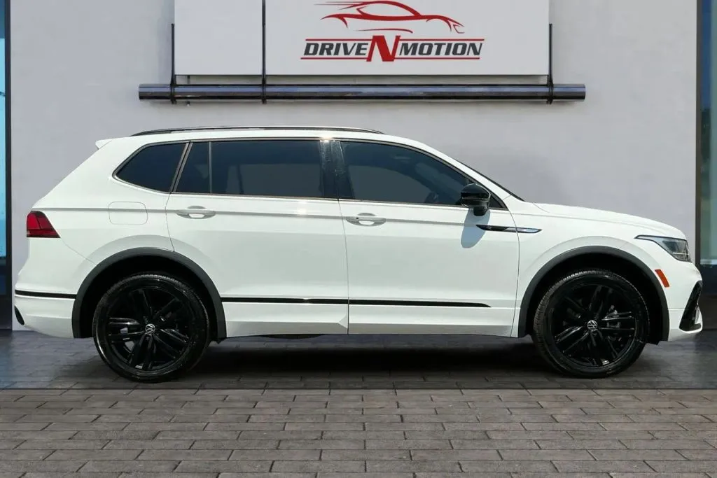Another view of 2022 Volkswagen Tiguan SE R-Line Black 4MOTION Sport Utility 4D for sale in Thornton, CO at Drive N-Motion Thornton
