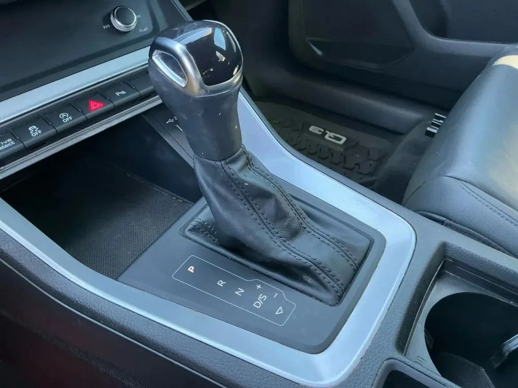 Audi Q3 photo 34