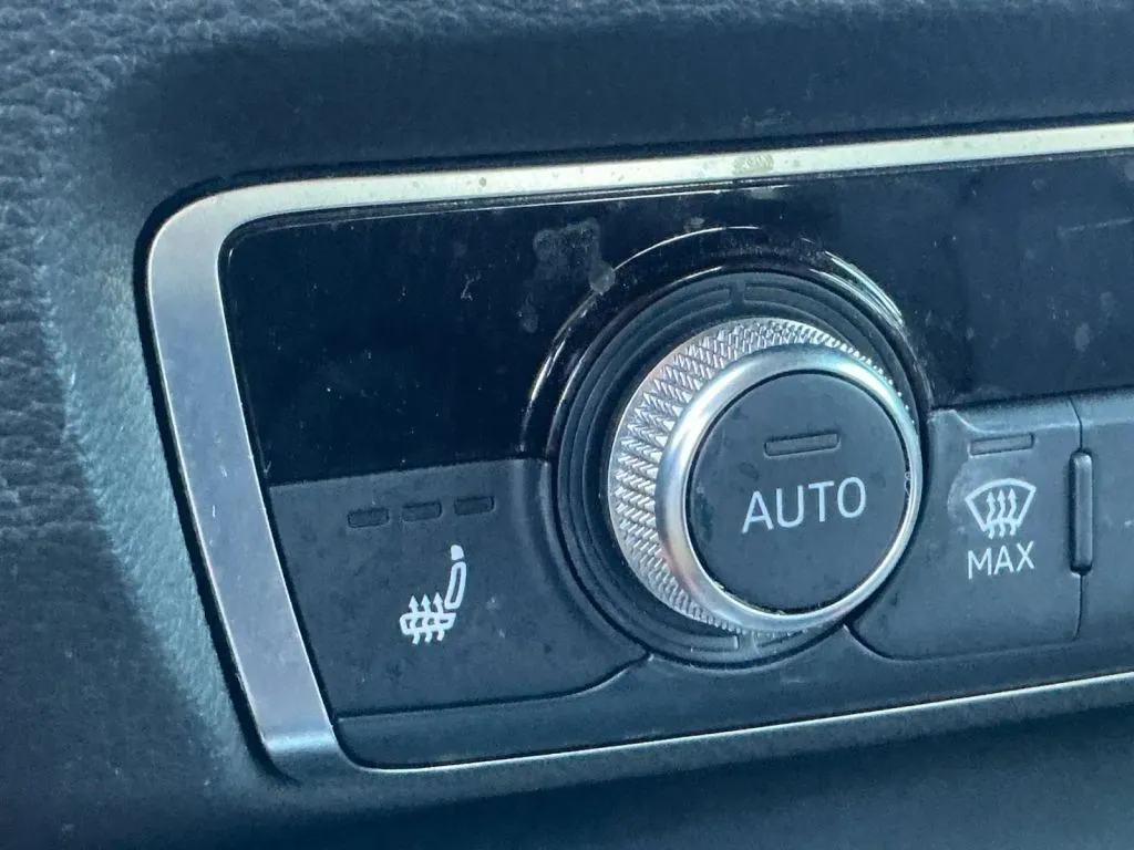 Audi Q3 photo 32