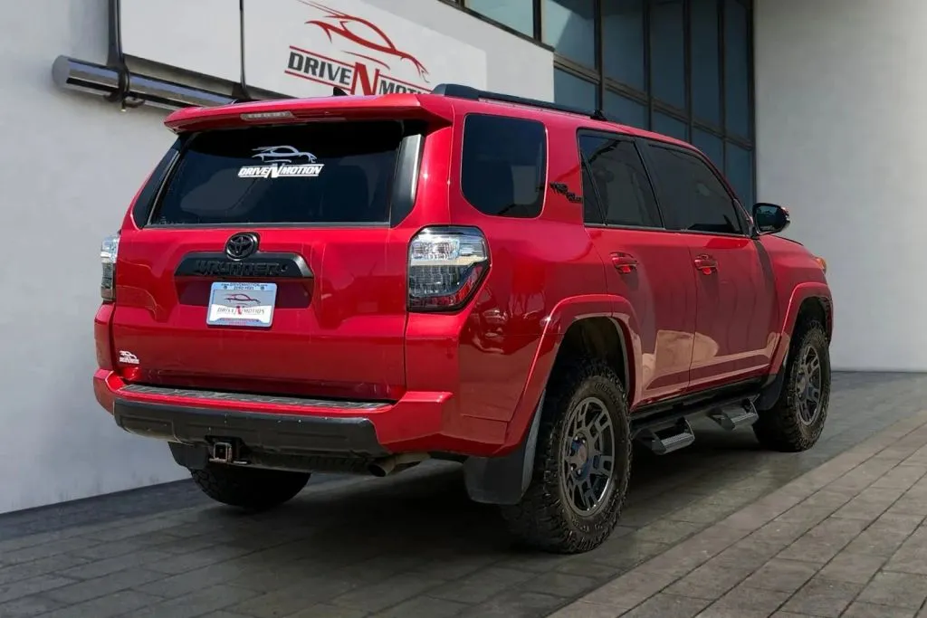 More photos of 2019 Toyota 4Runner TRD Off-Road Premium Sport Utility 4D at Drive N-Motion Thornton, CO
