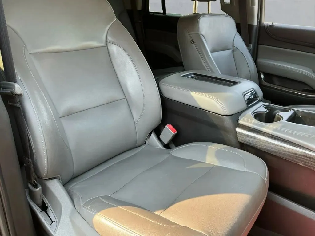 Chevrolet Tahoe photo 23