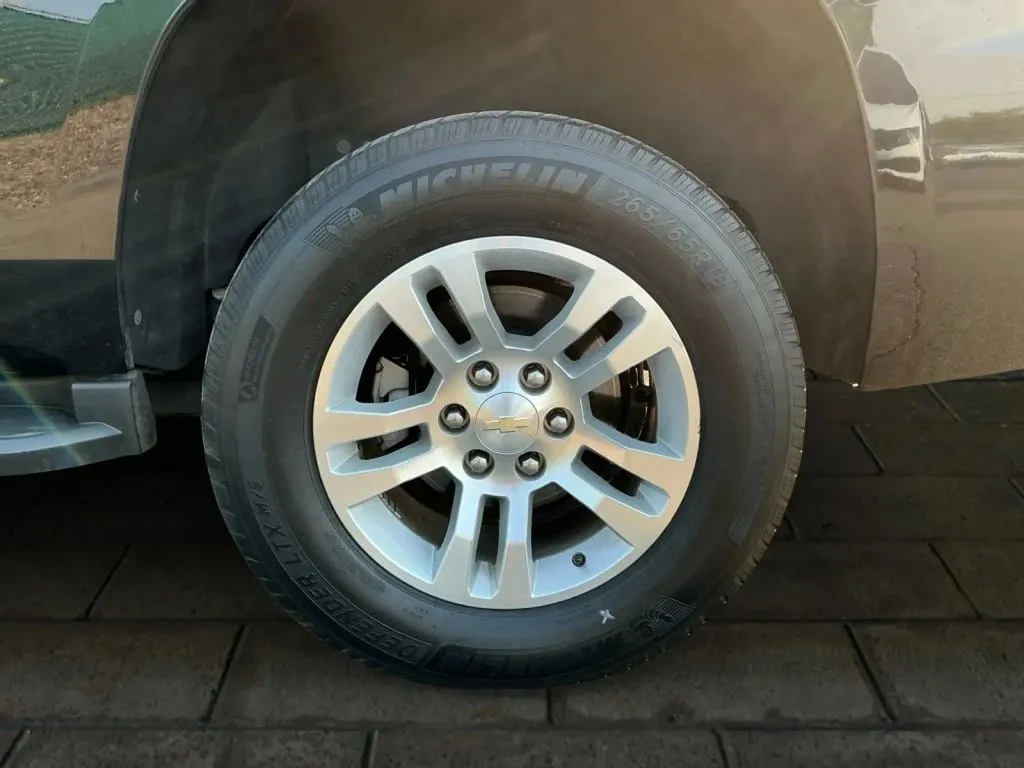 Chevrolet Tahoe photo 18
