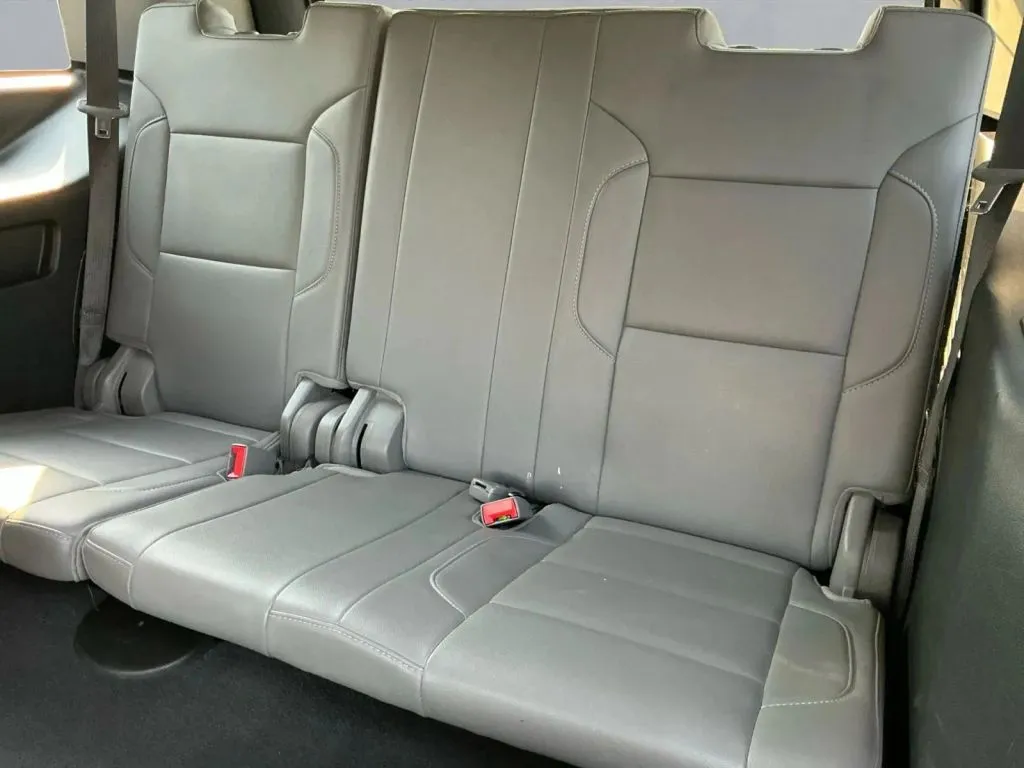 Chevrolet Tahoe photo 16