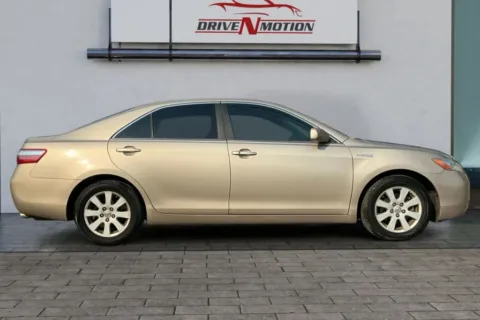 Photos of 2009 Toyota Camry Hybrid Sedan 4D for sale in Thornton, CO at Drive N-Motion Thornton