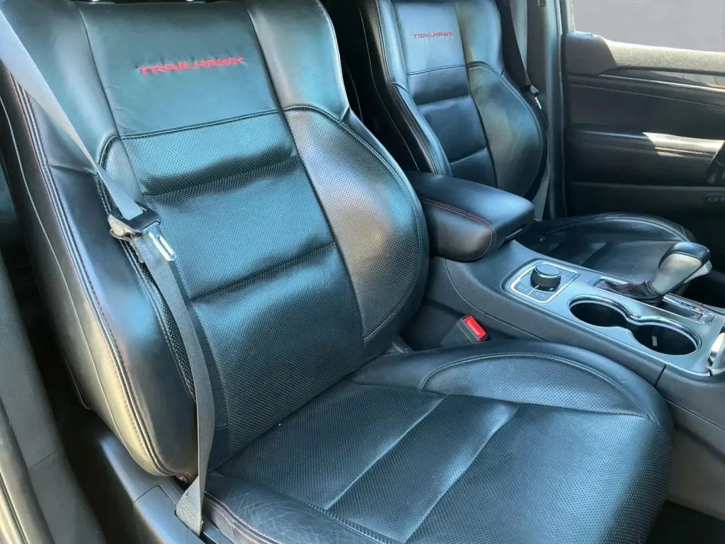 2020 Jeep Grand Cherokee Trailhawk - Photo 23