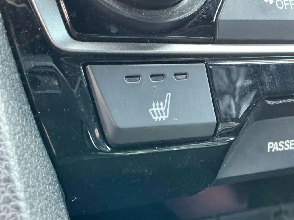 Honda Civic photo 31