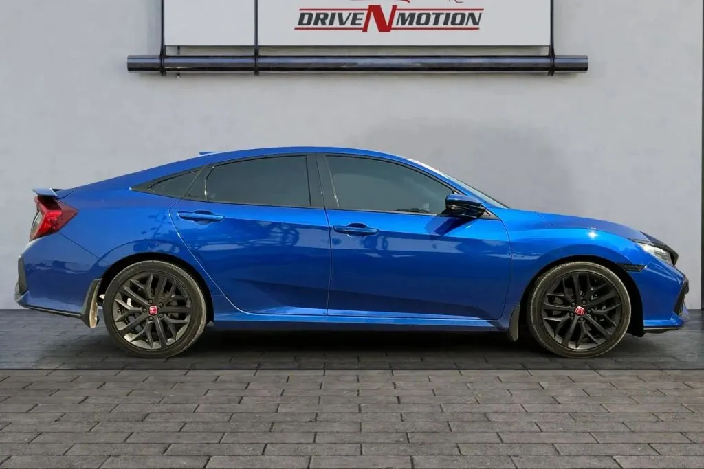 Photos of 2020 Honda Civic Si Sedan 4D for sale in Thornton, CO at Drive N-Motion Thornton