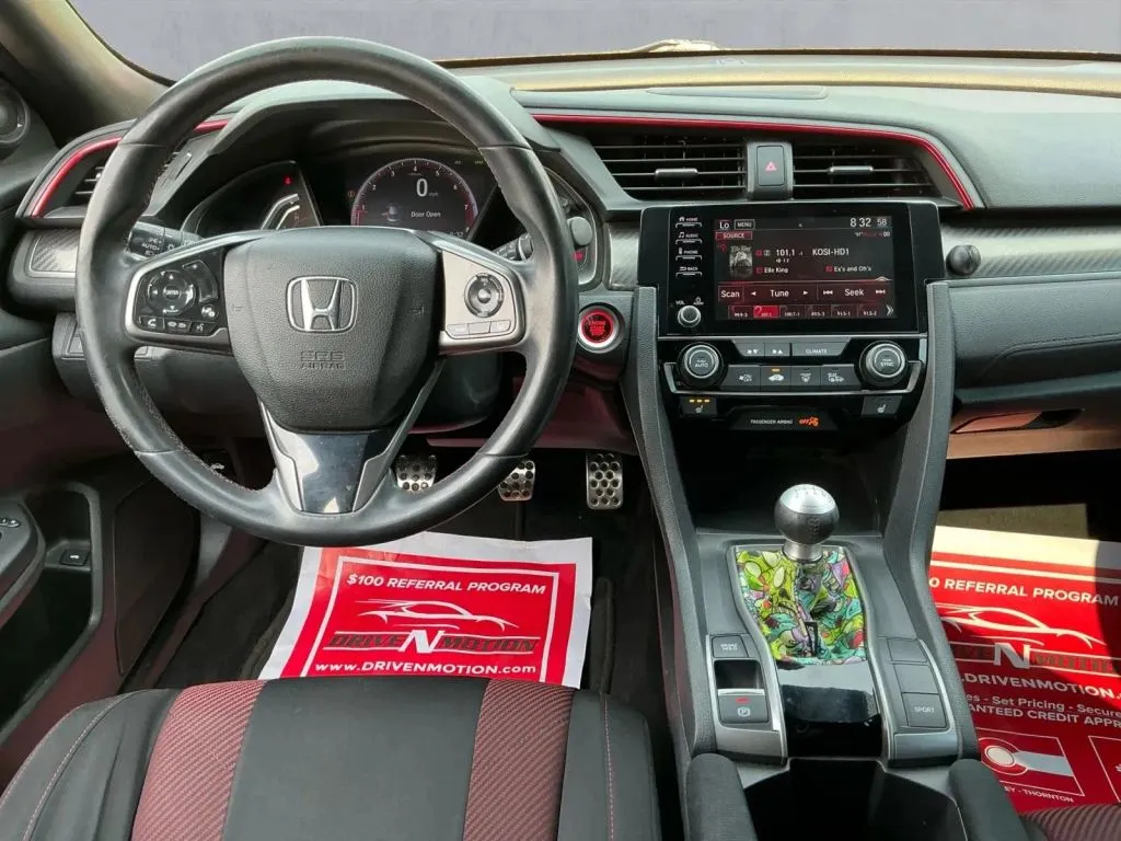 Honda Civic photo 15