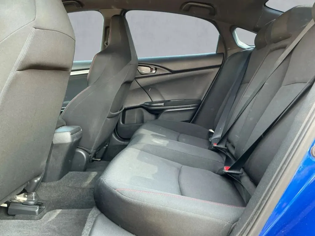 Honda Civic photo 13