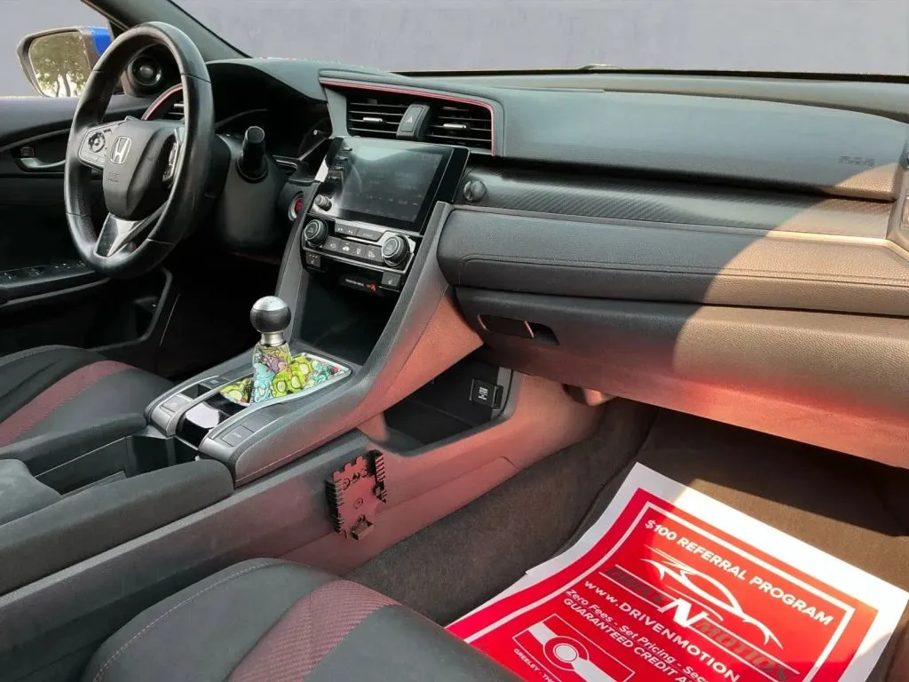 Honda Civic photo 20