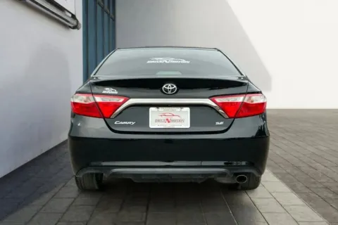 More photos of 2017 Toyota Camry SE Sedan 4D at Drive N-Motion Thornton, CO