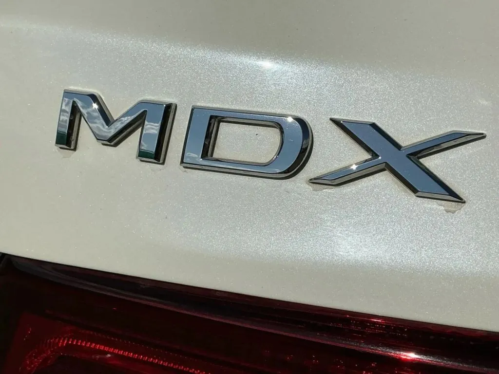 Acura MDX photo 19