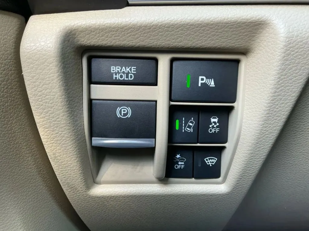 Acura MDX photo 37
