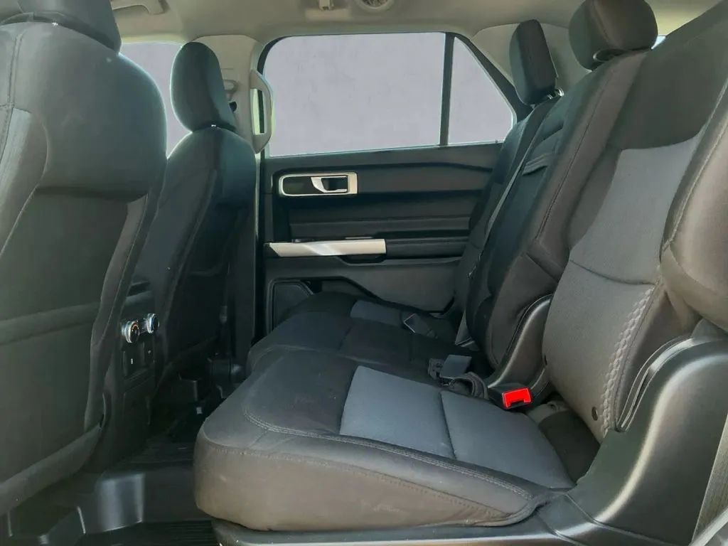 2022 Ford Explorer XLT - Photo 14