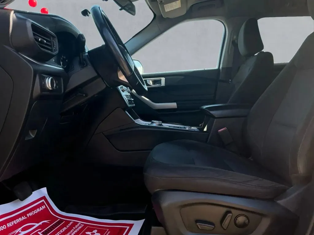 2022 Ford Explorer XLT - Photo 12