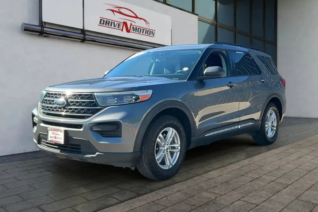 2022 Ford Explorer XLT - Photo 7