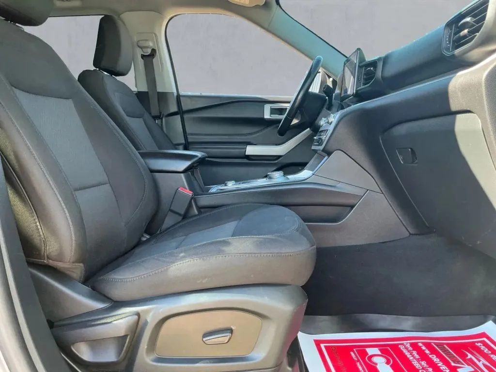 2022 Ford Explorer XLT - Photo 22