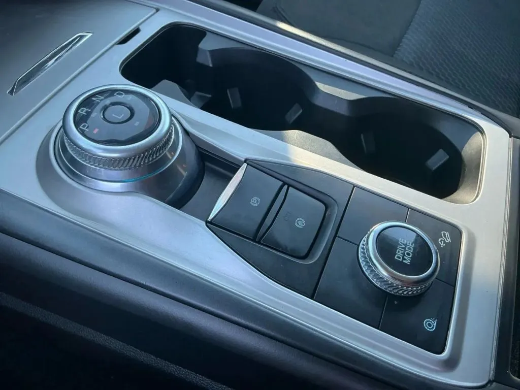 2022 Ford Explorer XLT - Photo 33
