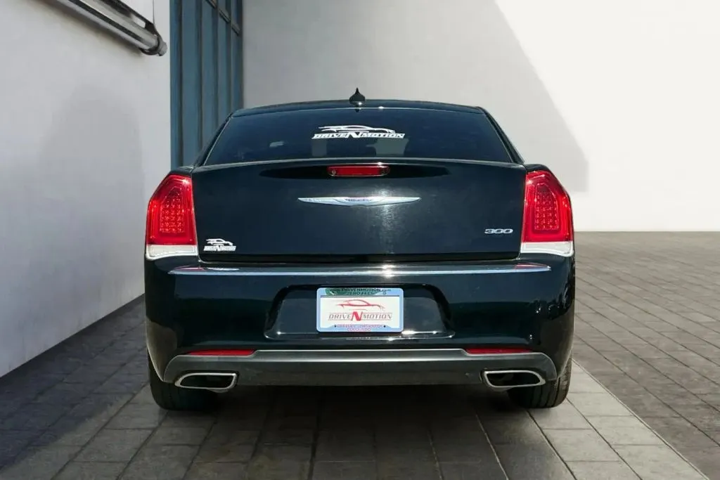 More photos of 2020 Chrysler 300 Limited Sedan 4D at Drive N-Motion Thornton, CO