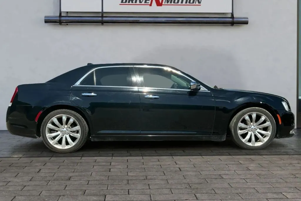 Another view of 2020 Chrysler 300 Limited Sedan 4D for sale in Thornton, CO at Drive N-Motion Thornton