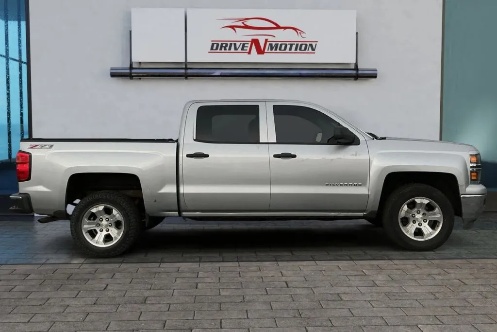 Photos of 2014 Chevrolet Silverado 1500 Crew Cab LT Pickup 4D 5 3/4 ft for sale in Thornton, CO at Drive N-Motion Thornton