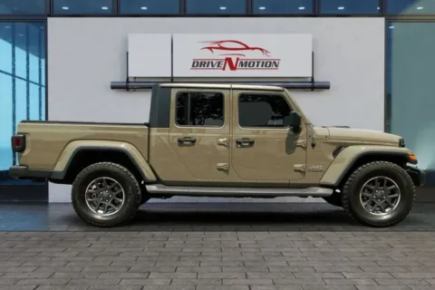 Photos of 2020 Jeep Gladiator North Edition Pickup 4D 5 ft for sale in Thornton, CO at Drive N-Motion Thornton