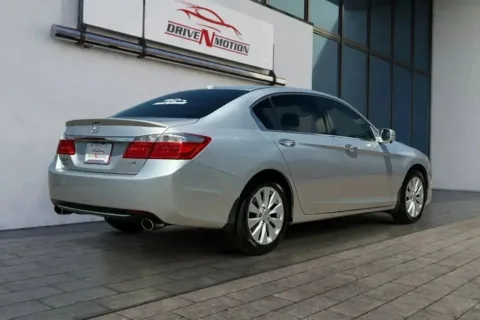 More photos of 2013 Honda Accord EX-L Sedan 4D at Drive N-Motion Thornton, CO