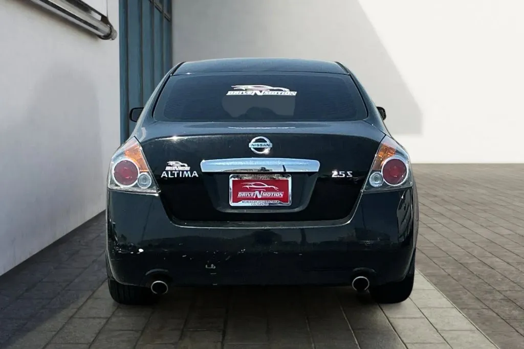 More photos of 2012 Nissan Altima 2.5 S Sedan 4D at Drive N-Motion Thornton, CO