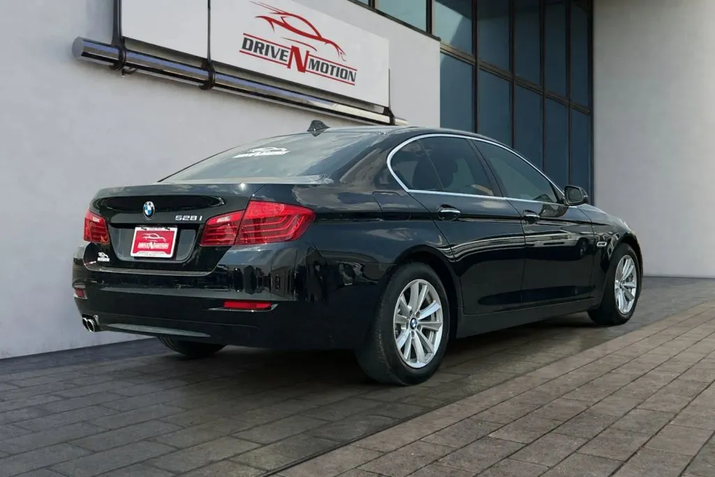 More photos of 2015 BMW 5 Series 528i Sedan 4D at Drive N-Motion Thornton, CO