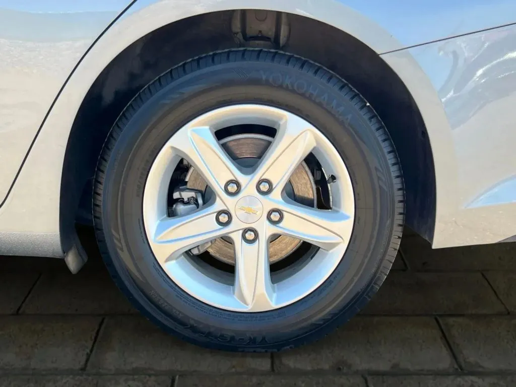 Chevrolet Malibu photo 10