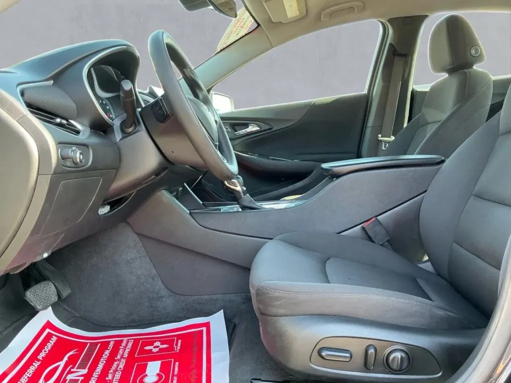 Chevrolet Malibu photo 12