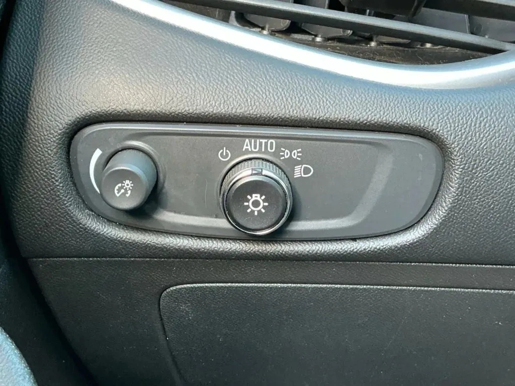 Chevrolet Malibu photo 34