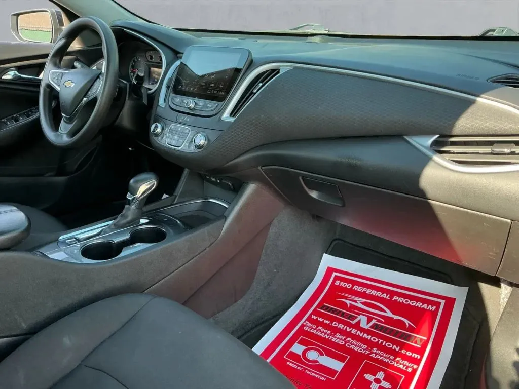Chevrolet Malibu photo 20