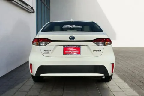 More photos of 2022 Toyota Corolla Hybrid LE Sedan 4D at Drive N-Motion Thornton, CO