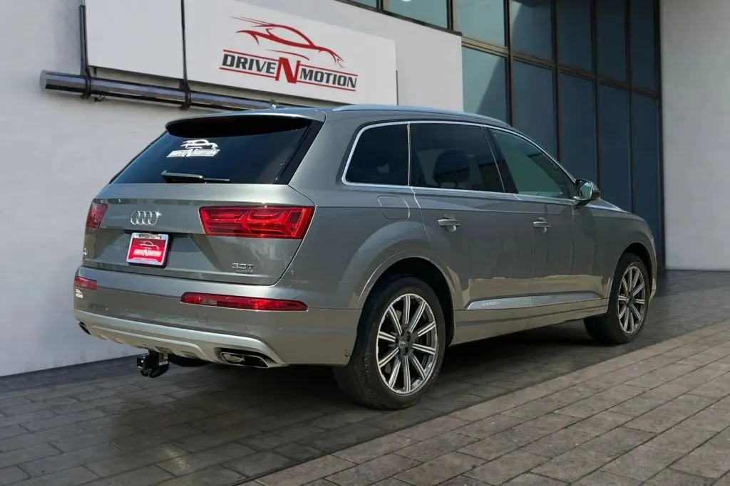 More photos of 2018 Audi Q7 3.0T Premium Plus Sport Utility 4D at Drive N-Motion Thornton, CO