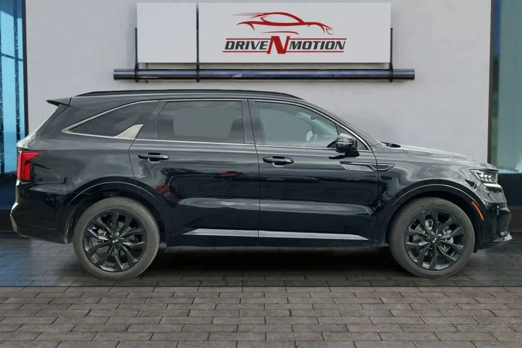 Another view of 2021 Kia Sorento SX-Prestige Sport Utility 4D for sale in Thornton, CO at Drive N-Motion Thornton