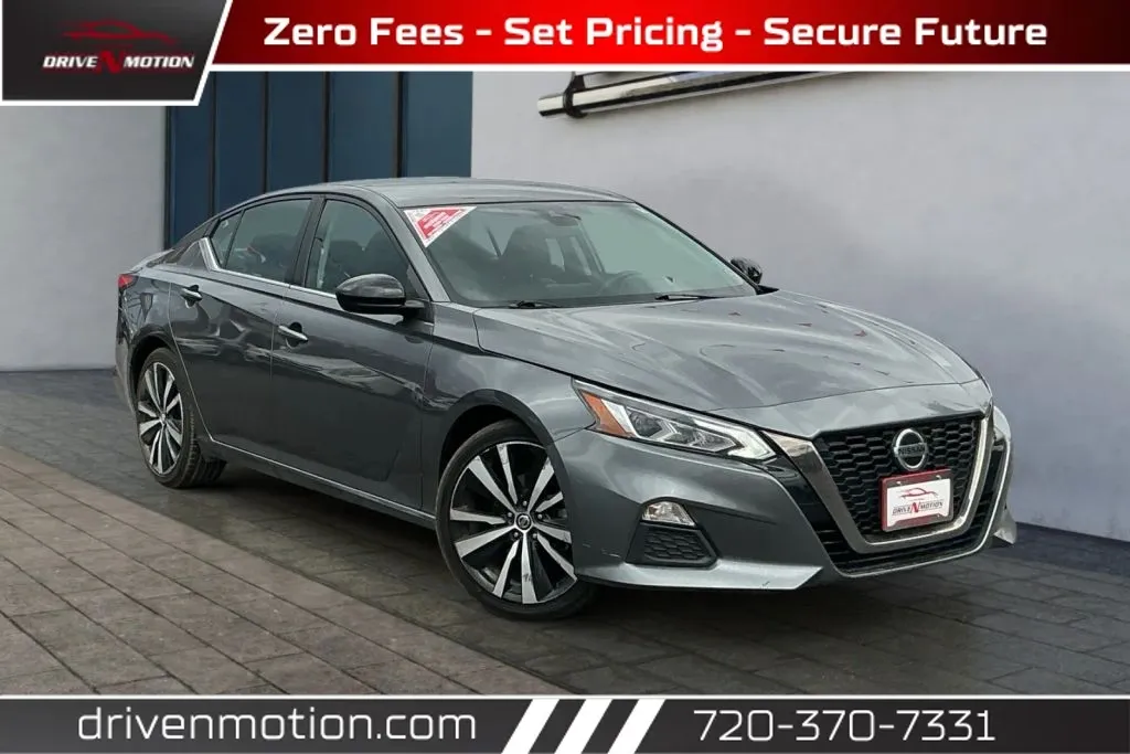 Gray 2021 Nissan Altima 2.5 SR Sedan 4D for sale in Thornton, CO