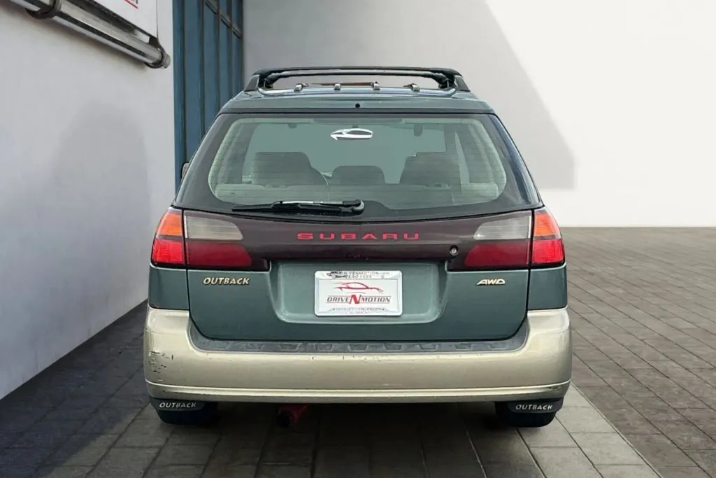 More photos of 2000 Subaru Outback Wagon 4D at Drive N-Motion Thornton, CO