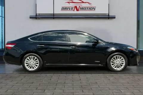 Another view of 2015 Toyota Avalon XLE Premium Hybrid Sedan 4D for sale in Thornton, CO at Drive N-Motion Thornton