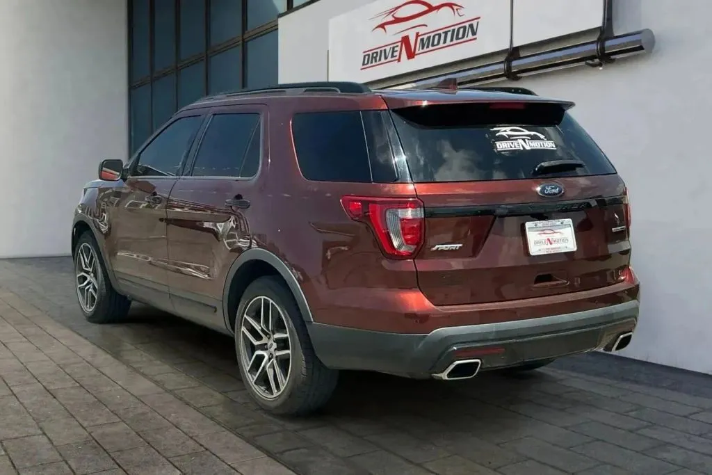 More photos of 2016 Ford Explorer Sport SUV 4D at Drive N-Motion Thornton, CO