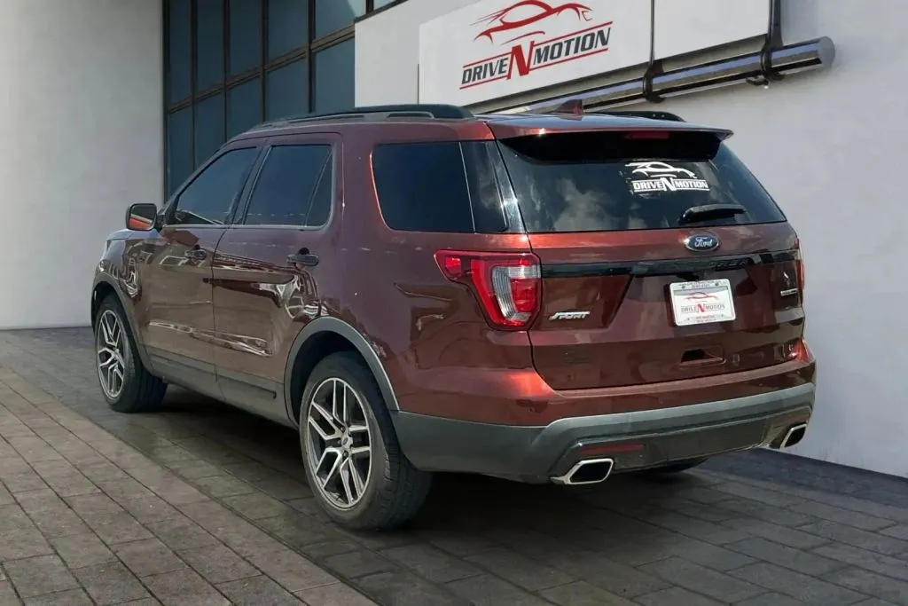 More photos of 2016 Ford Explorer Sport SUV 4D at Drive N-Motion Thornton, CO