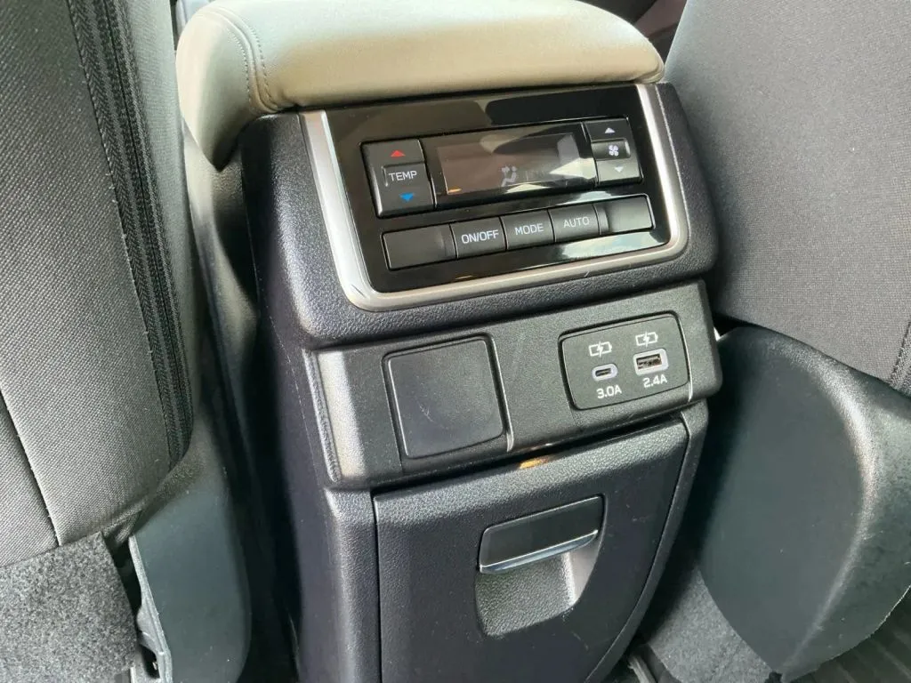 Subaru Ascent photo 26