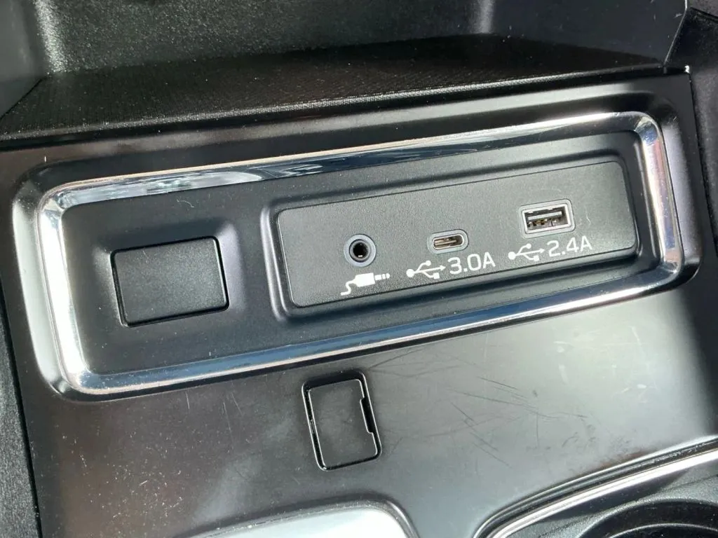 Subaru Ascent photo 34