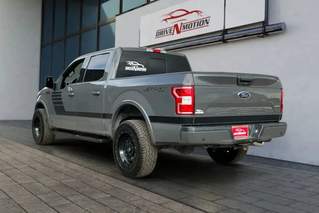 More photos of 2018 Ford F-150 SuperCrew Cab XLT Pickup 4D 5 1/2 ft at Drive N-Motion Thornton, CO