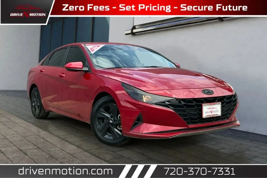 Red 2022 Hyundai Elantra SEL Sedan 4D for sale in Thornton, CO